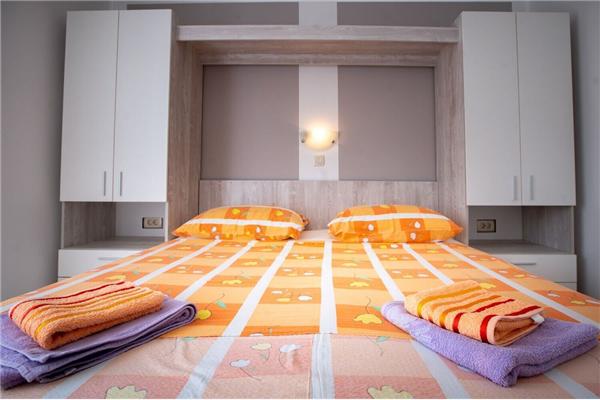 Apartment A2, for 5 persons