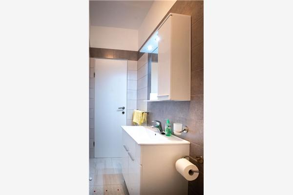 Apartment A2, for 5 persons