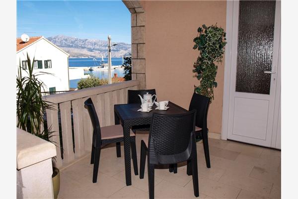 Apartment A1, for 4 persons