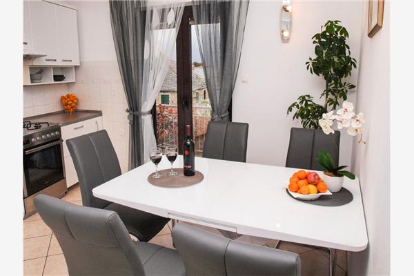Apartment A1, for 4 persons