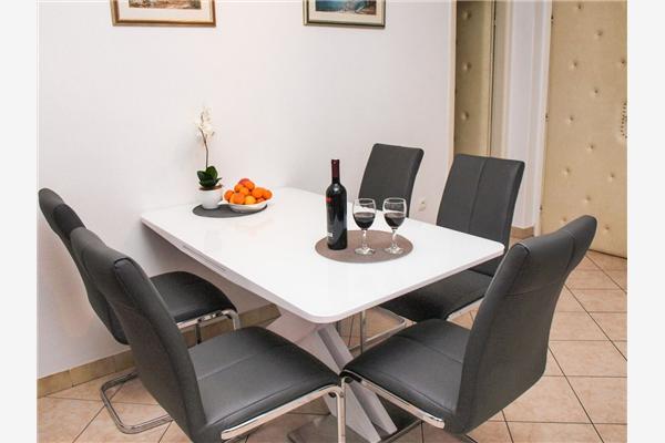 Apartment A1, for 4 persons