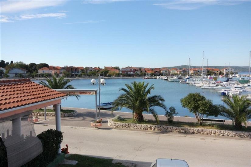 Apartments Vala