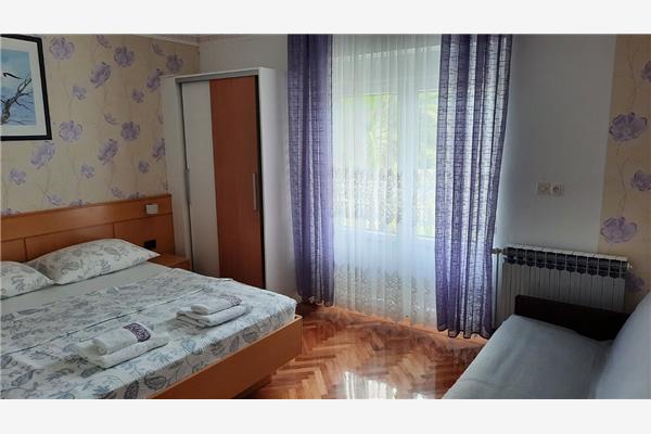 Apartment A1, for 9 persons