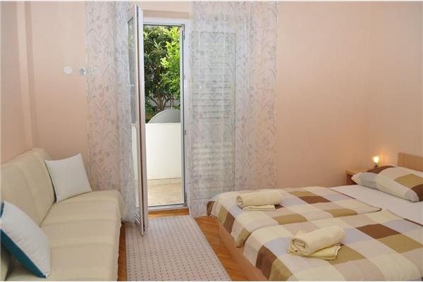 Apartment A2, for 3 persons