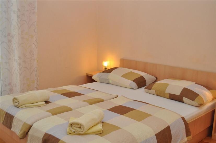 Apartment A2, for 3 persons