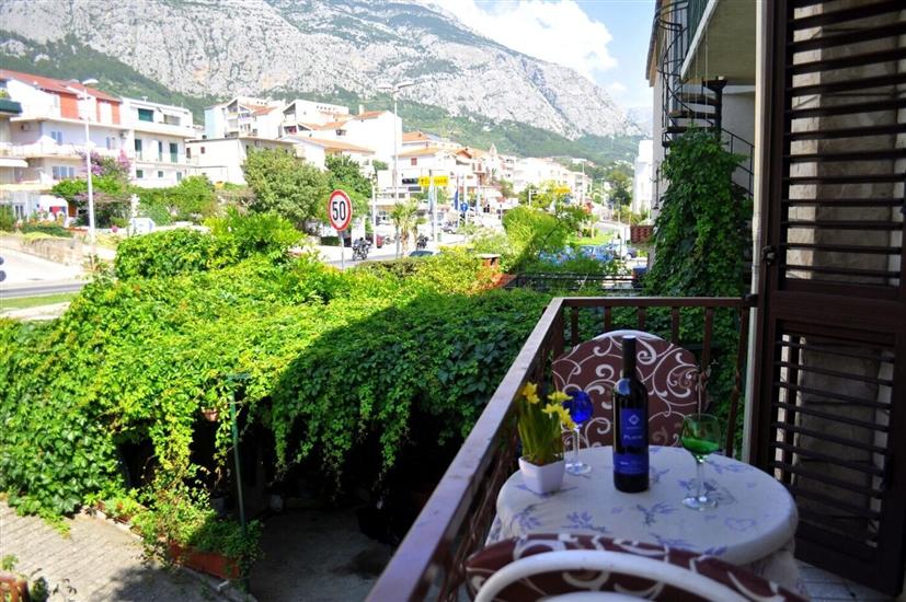 Apartment A4, for 3 persons