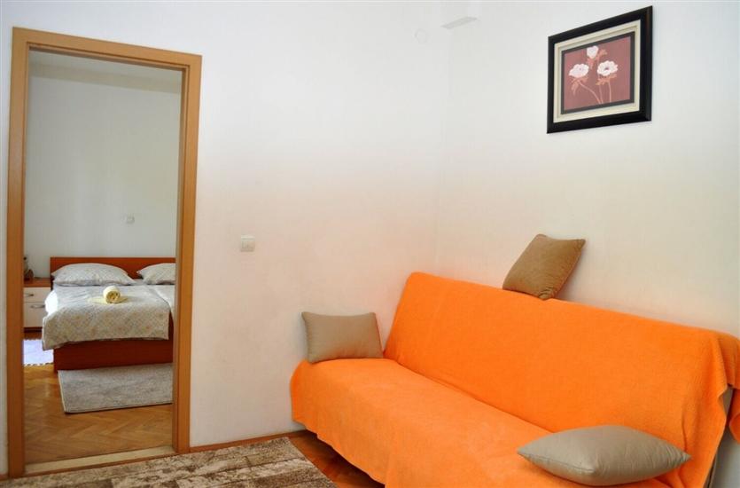 Apartment A4, for 3 persons