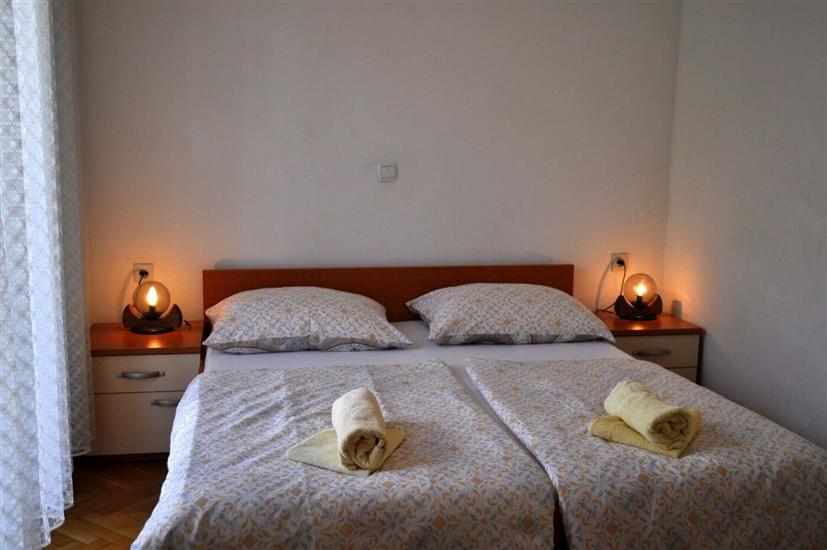 Apartment A4, for 3 persons