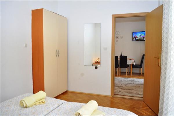 Apartment A4, for 3 persons