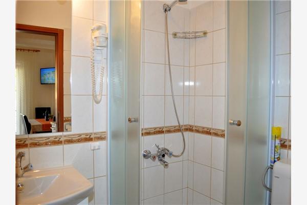 Apartment A4, for 3 persons