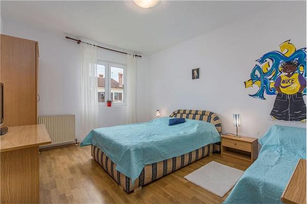 Apartment A4, for 4 persons