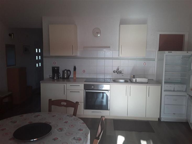 Apartment A2, for 5 persons