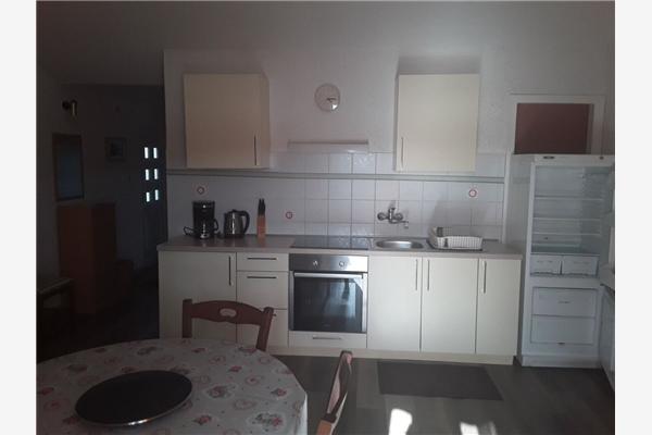 Apartment A2, for 5 persons