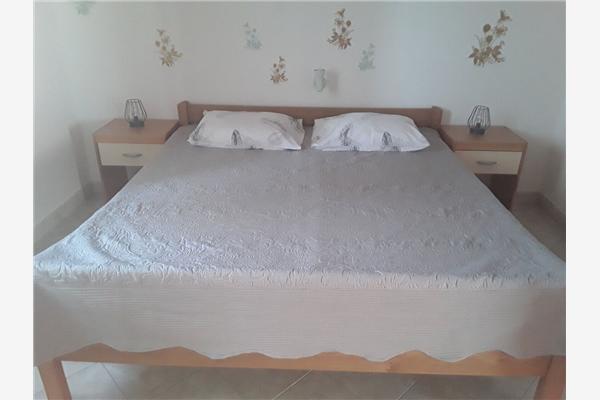 Apartment A2, for 5 persons