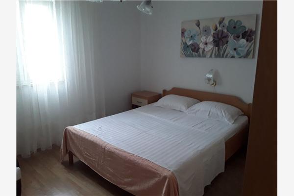 Apartment A1, for 6 persons
