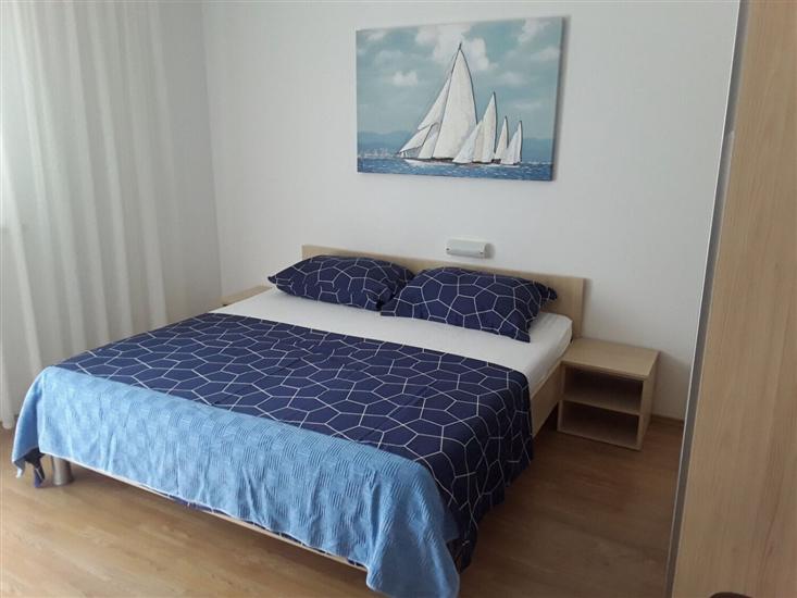 Apartment A1, for 6 persons