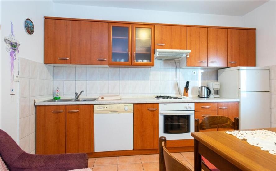 Apartment A1, for 8 persons