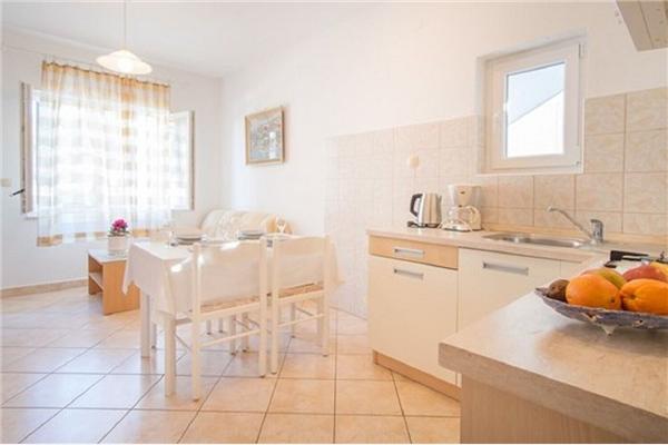 Apartment A2, for 4 persons