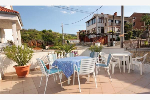 Room S2, for 2 persons