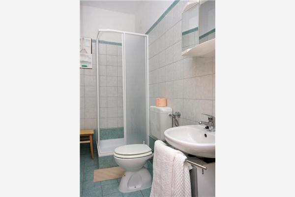 Room S2, for 2 persons