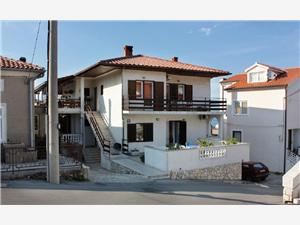 Apartment and Rooms Luka Vrbnik - island Krk, Size 16.00 m2, Airline distance to town centre 150 m