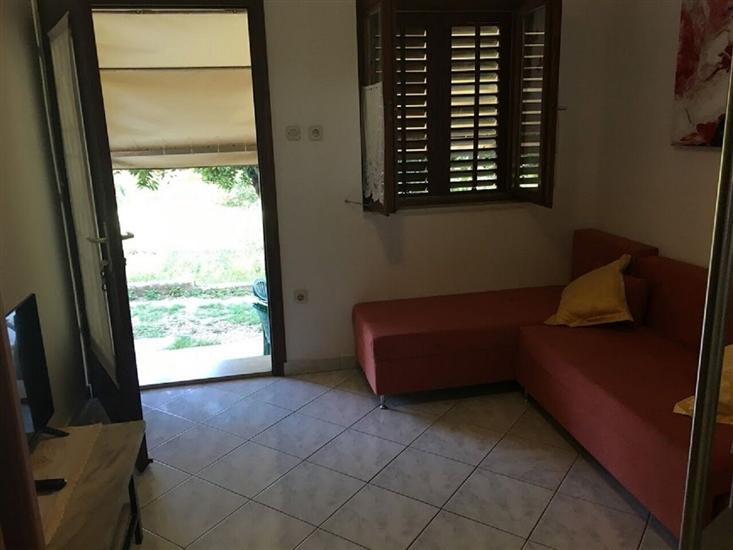 Apartment A2, for 3 persons