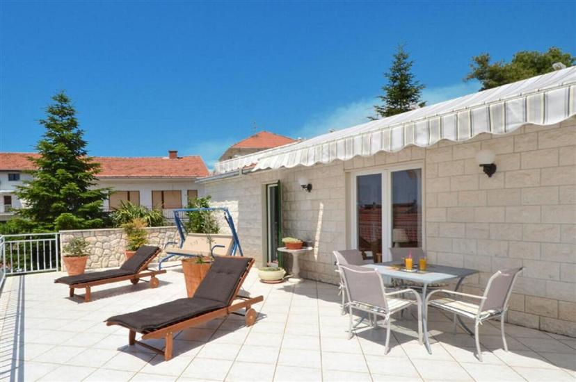 Apartment A1, for 4 persons