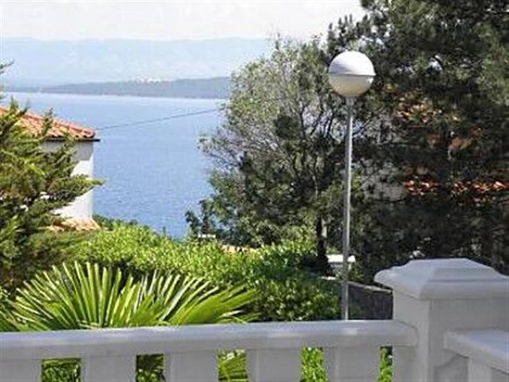 Apartment A2, for 6 persons