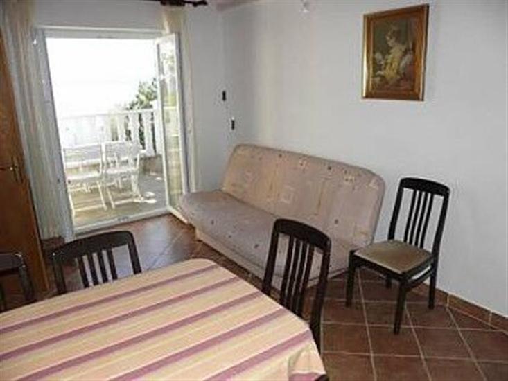 Apartment A2, for 6 persons