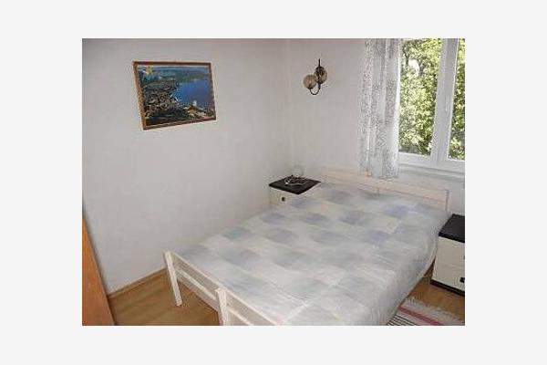 Apartment A2, for 6 persons