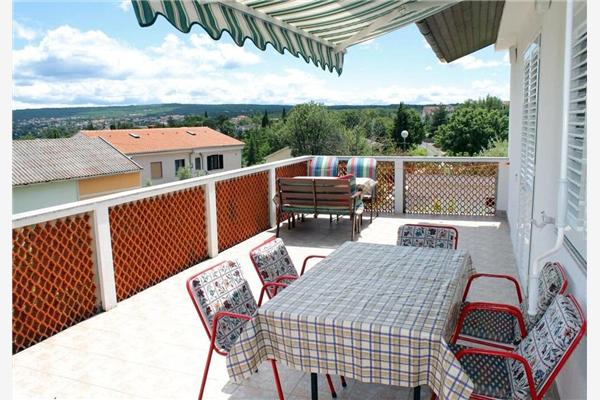 Apartment A1, for 5 persons