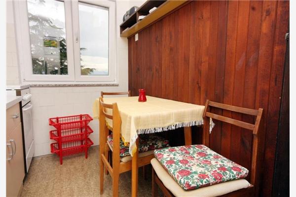Apartment A1, for 5 persons