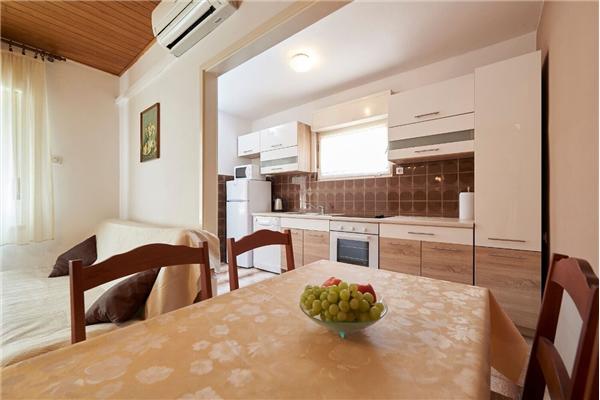 Apartment A1, for 4 persons