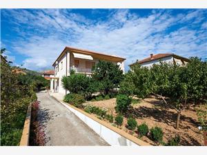 Apartment Split and Trogir riviera,BookIvoFrom 356 zl