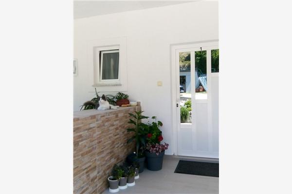 Apartment A1, for 7 persons