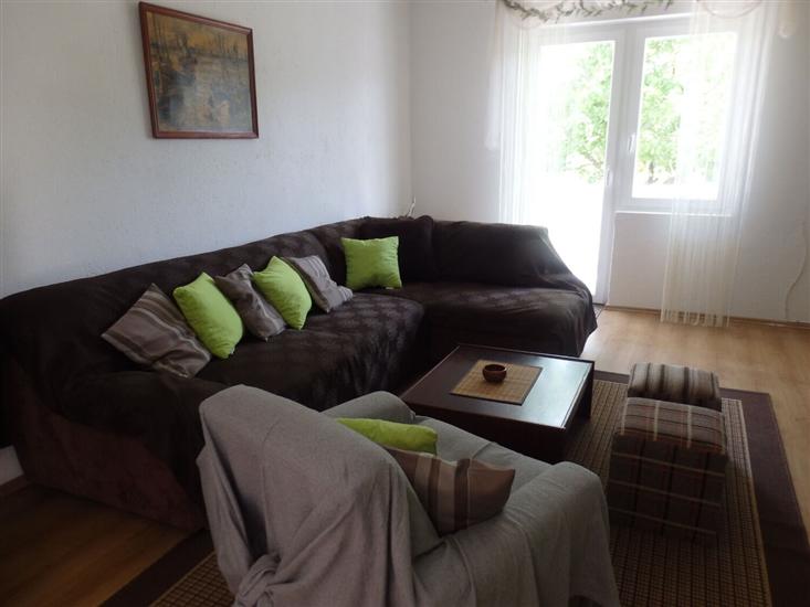 Apartment A1, for 7 persons