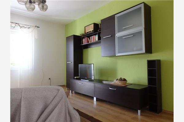 Apartment A1, for 7 persons