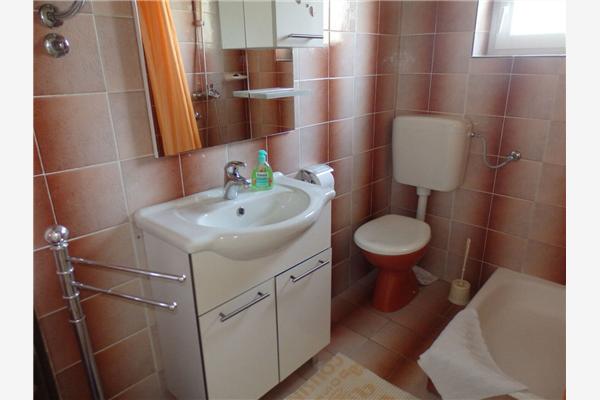Apartment A1, for 7 persons