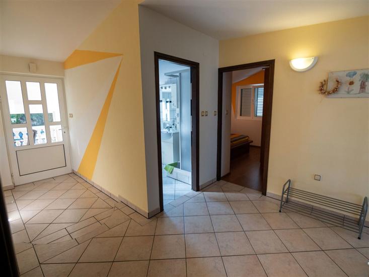 Apartment A2, for 4 persons
