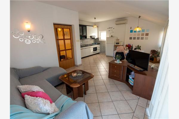 Apartment A2, for 4 persons
