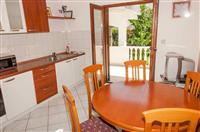 Apartment A2, for 5 persons