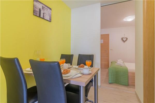 Apartment A1, for 3 persons