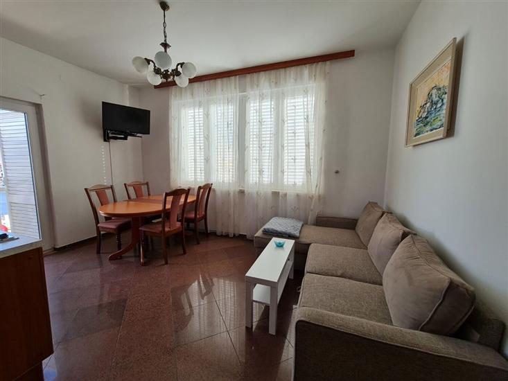Apartment A1, for 3 persons