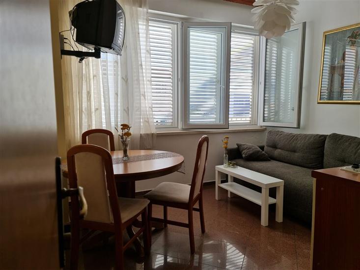 Apartment A2, for 3 persons