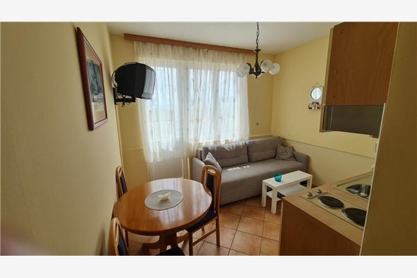 Apartment A4, for 3 persons