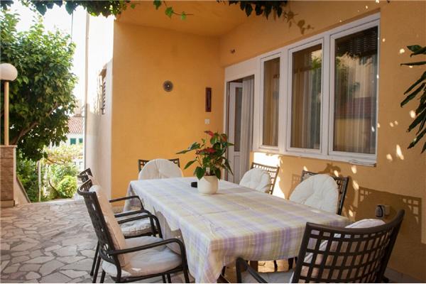 Apartment A1, for 4 persons