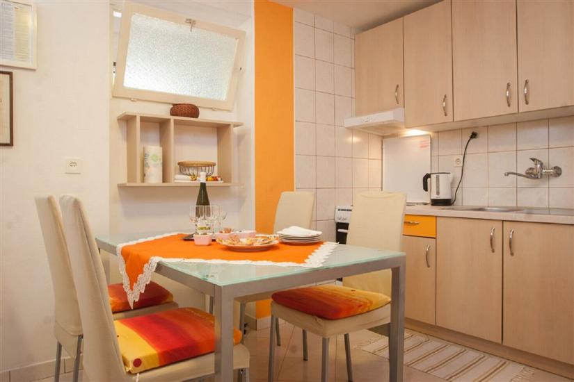 Apartment A1, for 4 persons