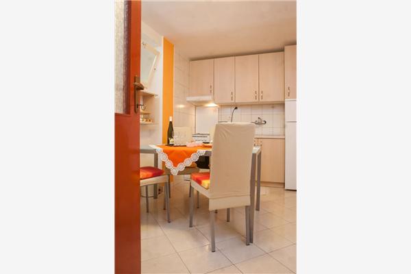 Apartment A1, for 4 persons
