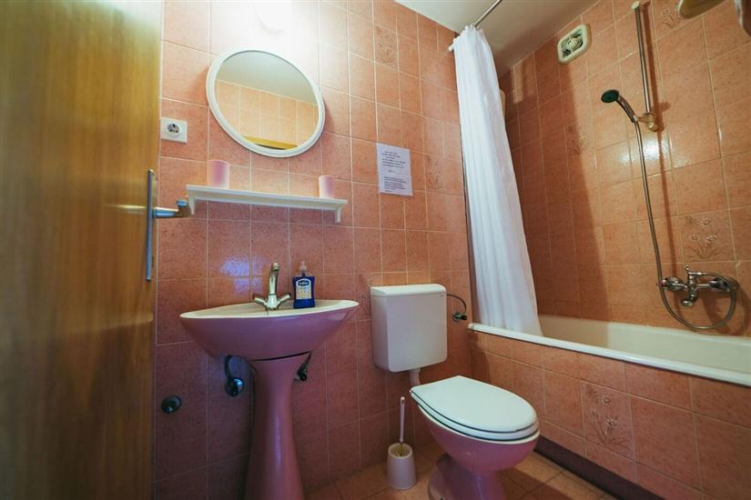 Lägenhet A1, för 6 personer