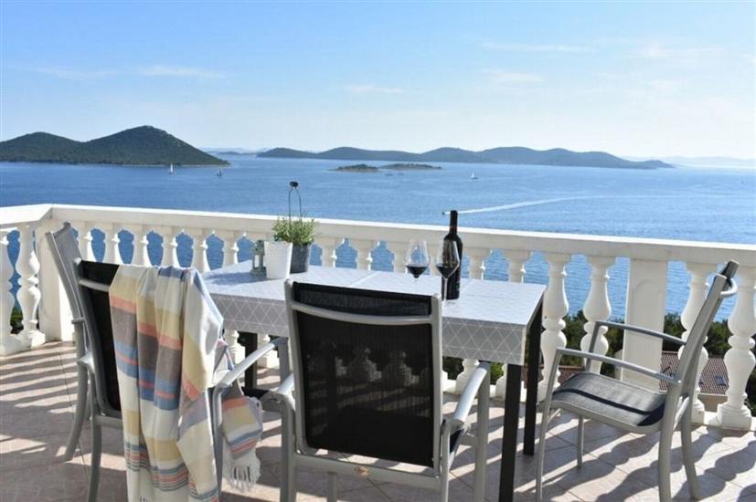 Apartment A3, for 4 persons